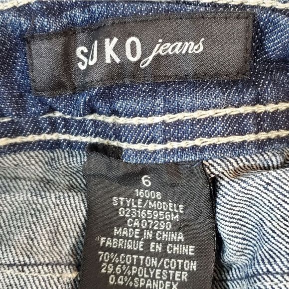 Silver Jeans SUKO Straight Leg Jeans - Picture 11 of 11